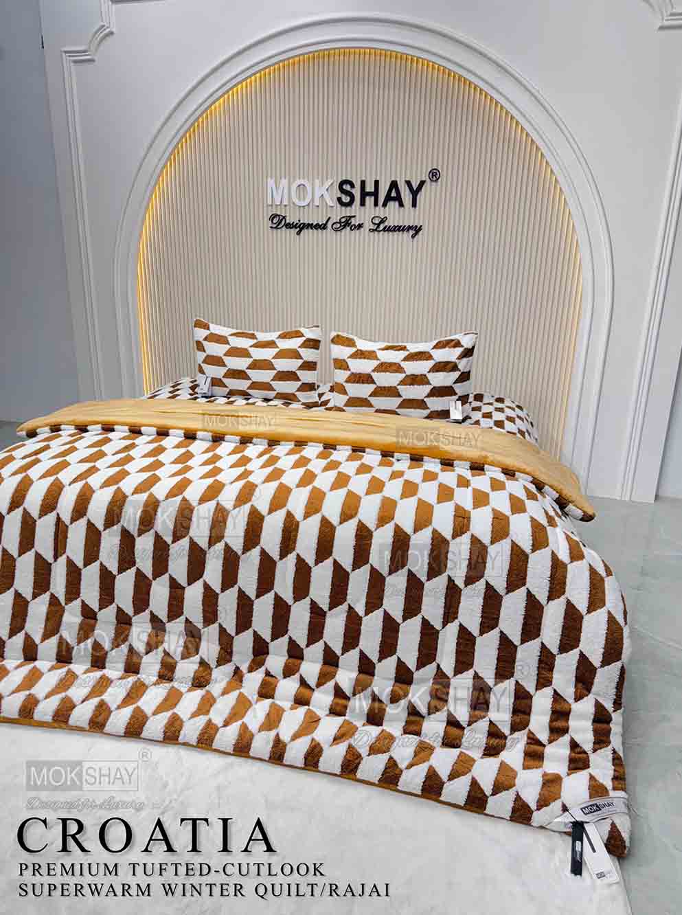 CROATIA • PREMIUM KOREAN TUFFTED FURR CUTLOOK QUILT / RAJAI