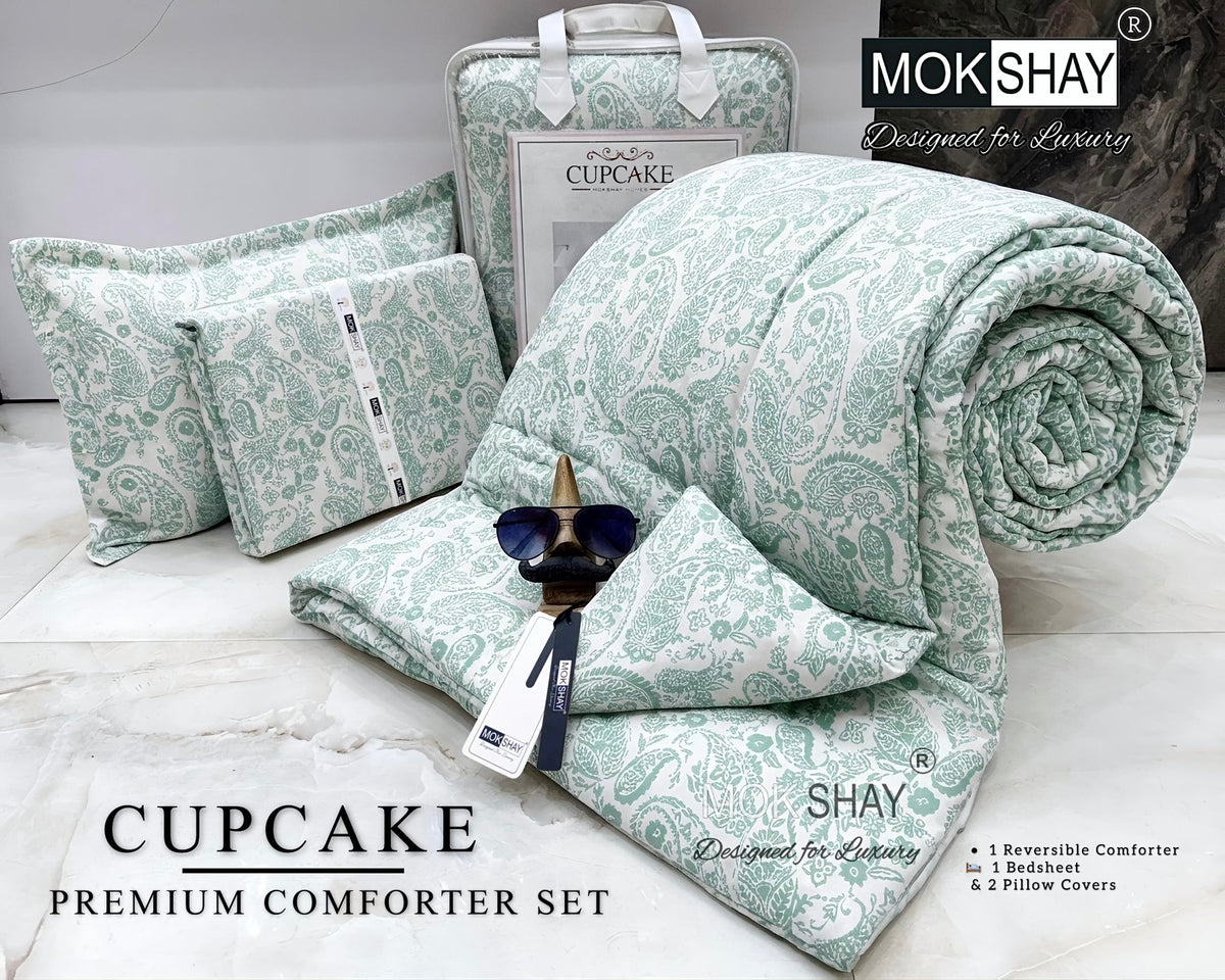 CUPCAKE• PREMIUM DOUBLE BED REVERSIBLE 4PIECES COMFORTER SET { 1+2+1 }